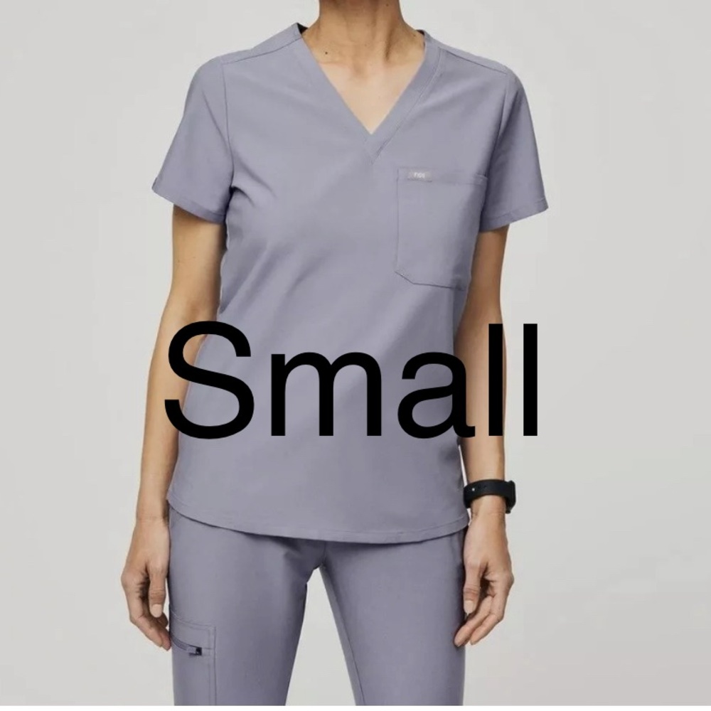 FIGS SCRUB TOP Vapor Blue Space